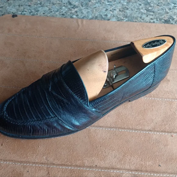 MAGNANNI MENS Black LizardSkin Slipon Penny Loafer Size 11M (94)